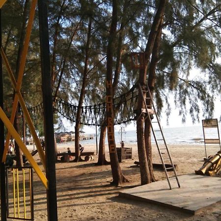 Zous Homestay Banting  Exterior photo